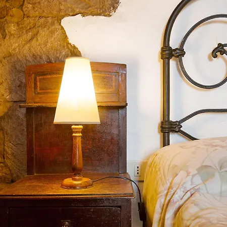 House Sleeps6-parking-garden-pool In Summer-pet